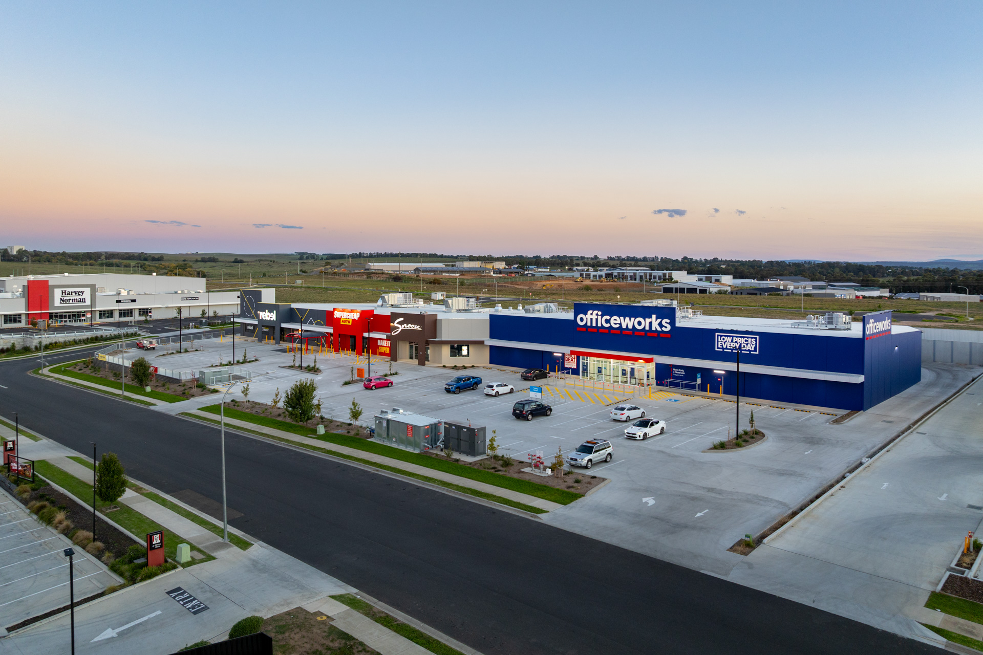 Kelso Gateway Large Format Retail SeventySix Aerial Twilight